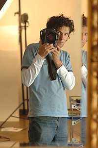 http://kulturszalon.hu/sites/default/files/field/image/burger_barna.jpg
