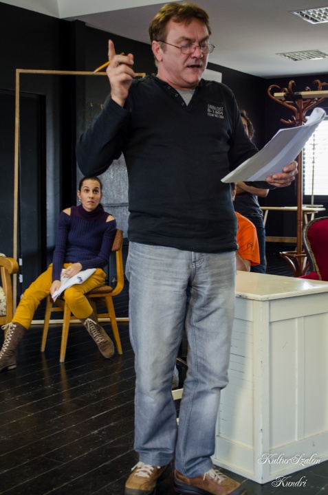 Josef Tura szerepében Horváth László Attila