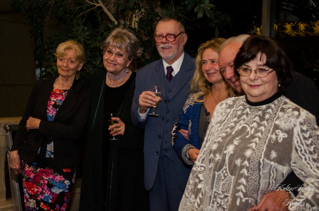 Láng Zsuzsa, Pécsi Ildikó, Bárány Frigyes, Peremartoni Krisztina, Láng József, Béres Ilona